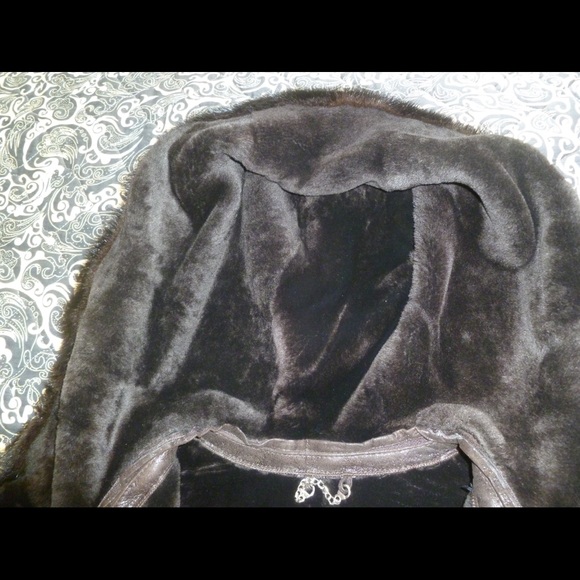 Shearling coat - Picture 12 of 14